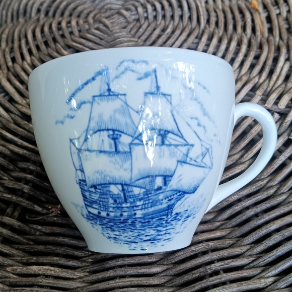 Vintage Alfred Meakin England Ship Motif Tea Cup 🍵 - Picture 7 of 7